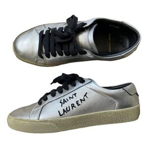 🖤🩶 YSL Saint Laurent Court Classic $775•GUC 🖤🩶